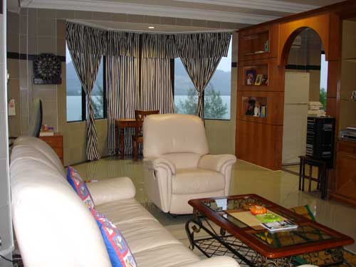 Blue Bay Apartments Living room