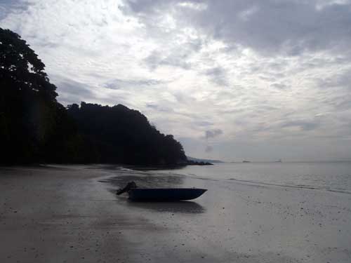 Teluk Segadas Beach